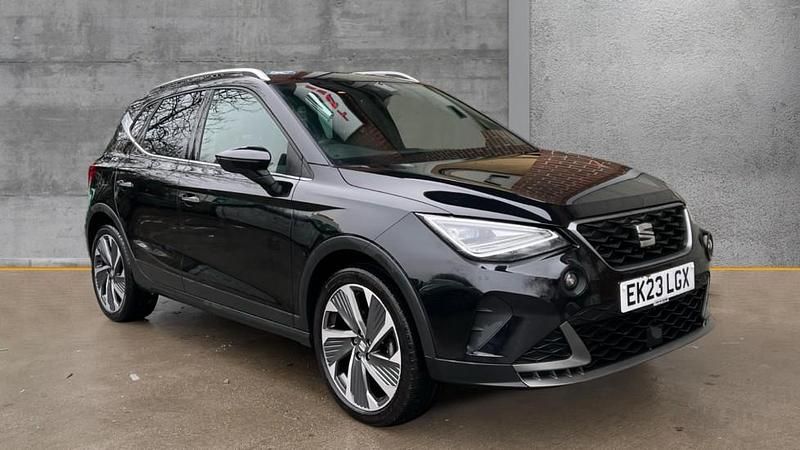 Used Seat Arona FR Sport 150 HP (110 kW) 2023 Metallic  midnight black SUV