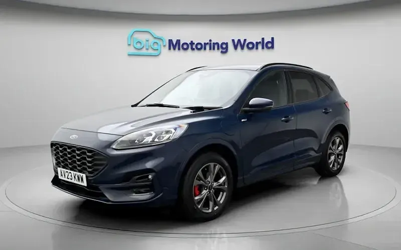 Used Ford Kuga ST-Line 225 HP (165 kW) 2023 Blue SUV