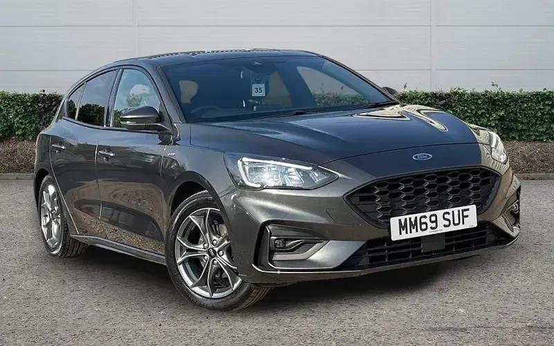 Used Ford Focus ST-Line 125 HP (91 kW) 2020 Hatchback
