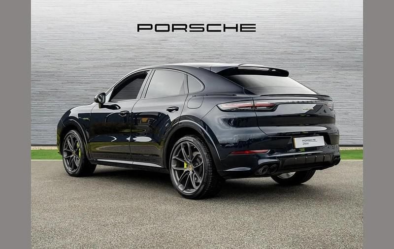 Used Porsche Cayenne Platinum Edition 456 HP (335 kW) 2023 Blue SUV