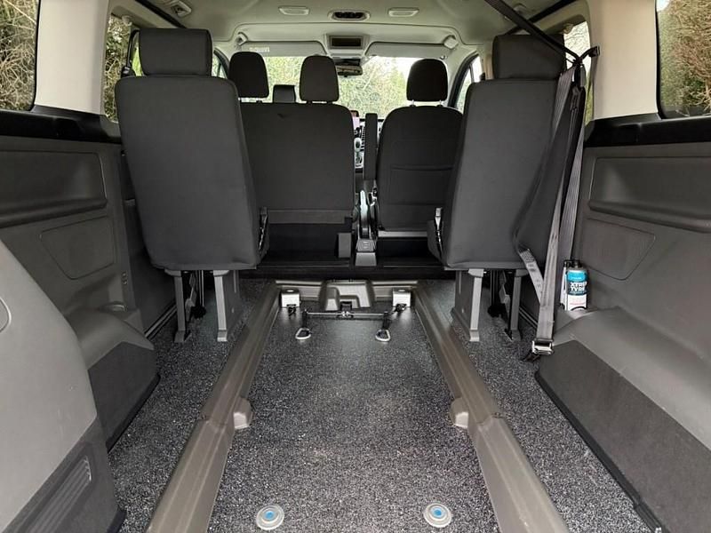 Used Ford Tourneo Custom Titanium 130 HP (95 kW) 2021 Blue Van