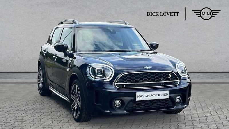 Black Used 2023 Mini Cooper S Countryman Exclusive SUV | £28,795 (A bit pricey) - Image 1/4