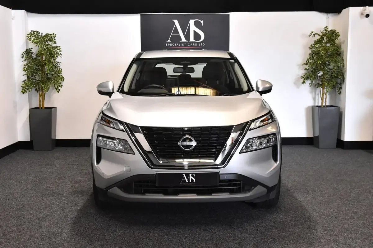 Used Nissan X-Trail Acenta Premium 163 HP (119 kW) 2024 Silver SUV