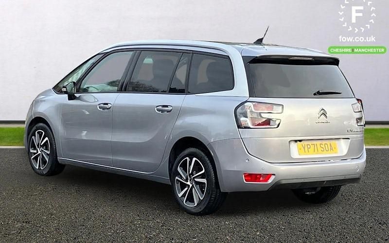 Used Citroën C4 SpaceTourer Shine 131 HP (96 kW) 2022 Grey MPV