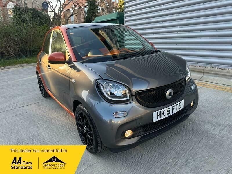 Used Smart ForFour Edition #1 90 HP (66 kW) 2015 Grey Hatchback