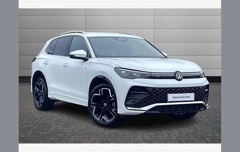 Used VW Tiguan R-line 150 HP (110 kW) 2025 White SUV