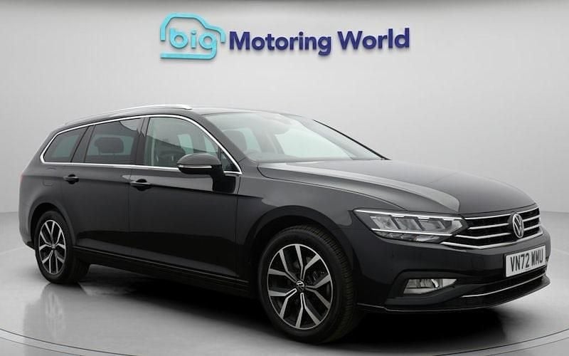 Used 2024 VW Passat SEL Estate | £18,500 (Good price) - Image 1/4
