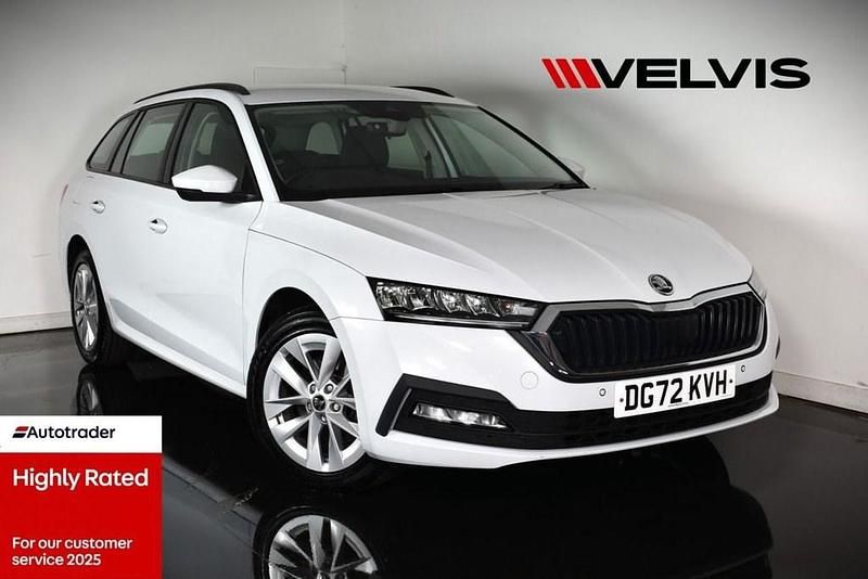 White Used 2022 Skoda Octavia SE Technology Estate | £13,988 (Good price) - Image 1/4