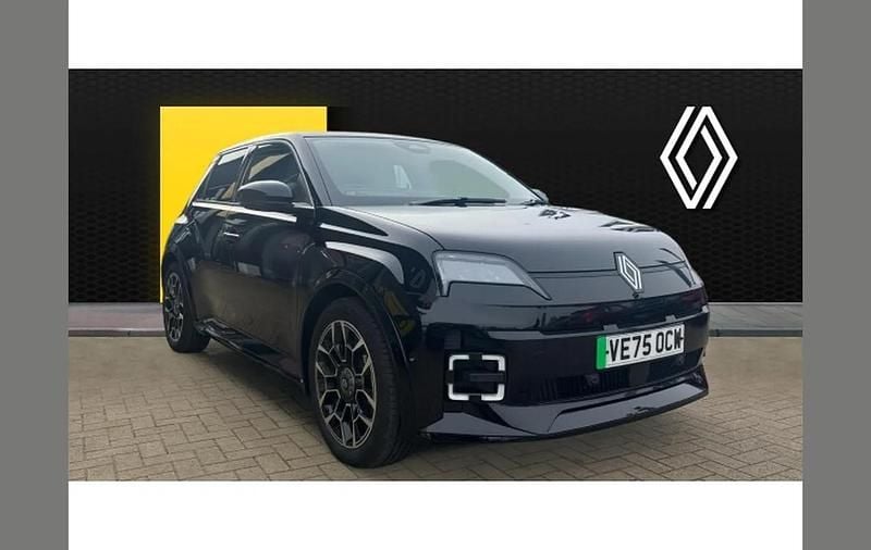 Used Renault R5 Komfort 108 kW (147 HP) 2026 Other Hatchback