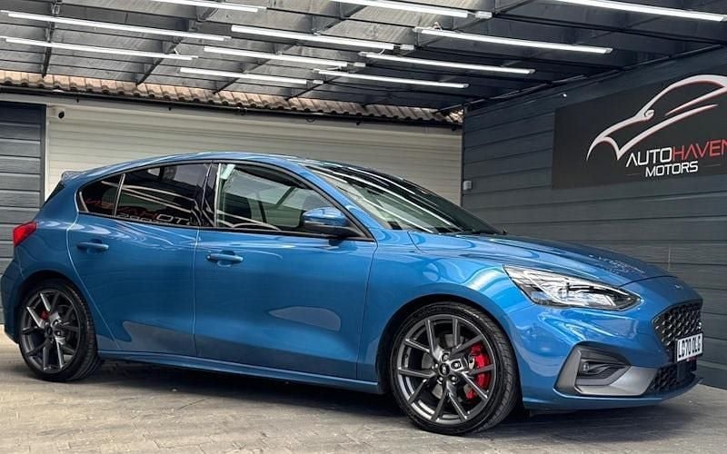 Used Ford Focus ST 280 HP (205 kW) 2020 Blue Hatchback