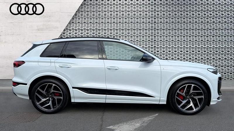 Used Audi Q6 e-tron Performance 225 kW (306 HP) 2025 White SUV