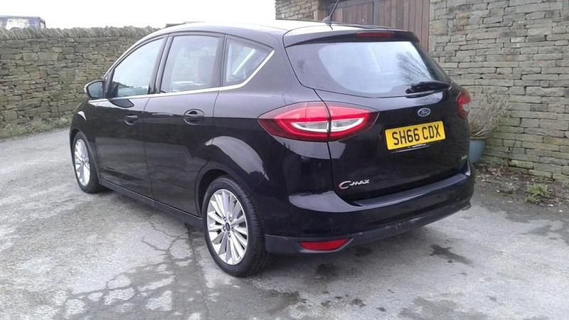 Usado Ford C-MAX Titanium 2016 Preto Monovolume