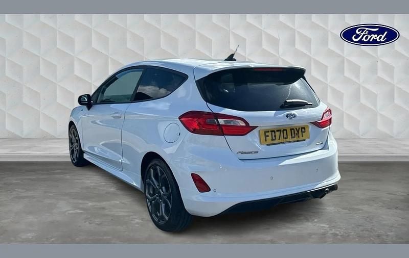 Usado Ford Fiesta ST-Line 155 HP (114 kW) 2020 Branco Citadino