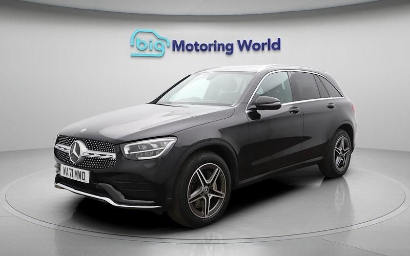 Used Mercedes GLC220 AMG line 194 HP (142 kW) 2021 Black Estate