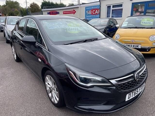 Used Vauxhall Astra S 105 HP (77 kW) 2016 Black Hatchback