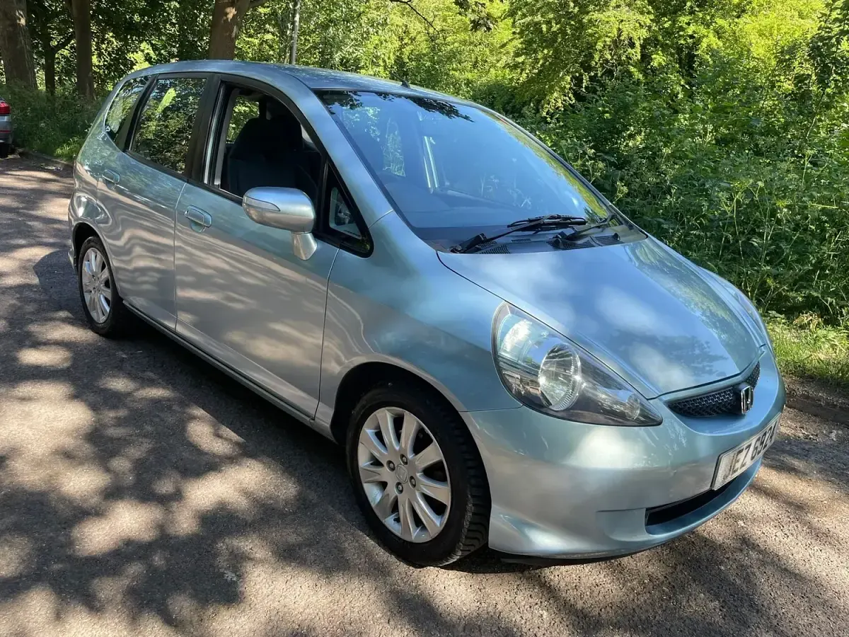 Used Honda Jazz SE 83 HP (61 kW) 2006 Blue Hatchback