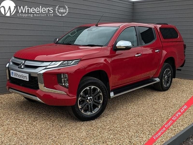 Red Used 2019 Mitsubishi L200 Pickup | £18,750 (Fair price) - Image 1/4