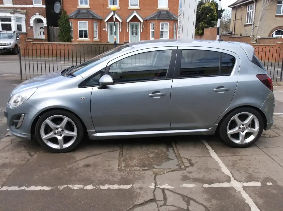 Used Vauxhall Corsa SRi 2011 Silver Hatchback