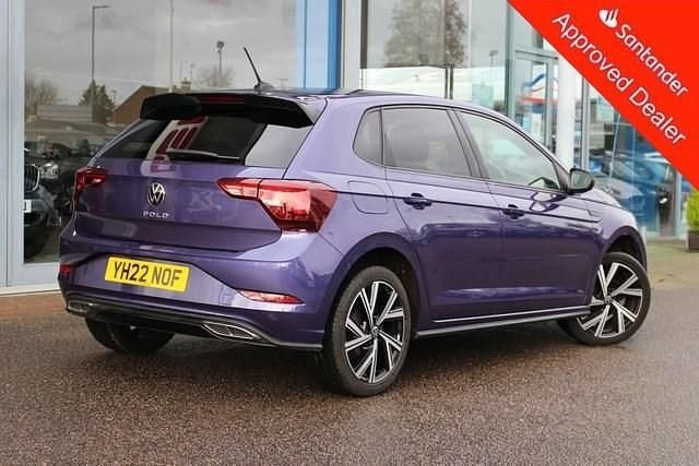 Used VW Polo R-line 95 HP (69 kW) 2022 Mauve/purple Hatchback