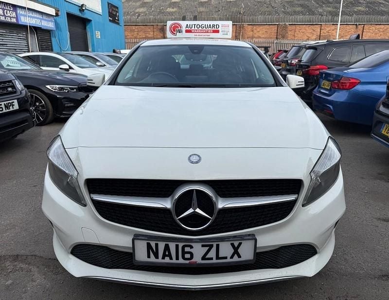 Used Mercedes A200 2016 White Hatchback