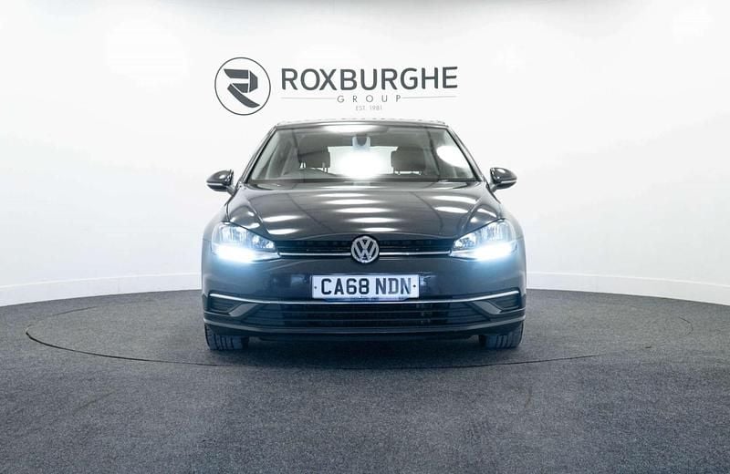 Used VW Golf VII SE 115 HP (84 kW) 2018 Grey Hatchback