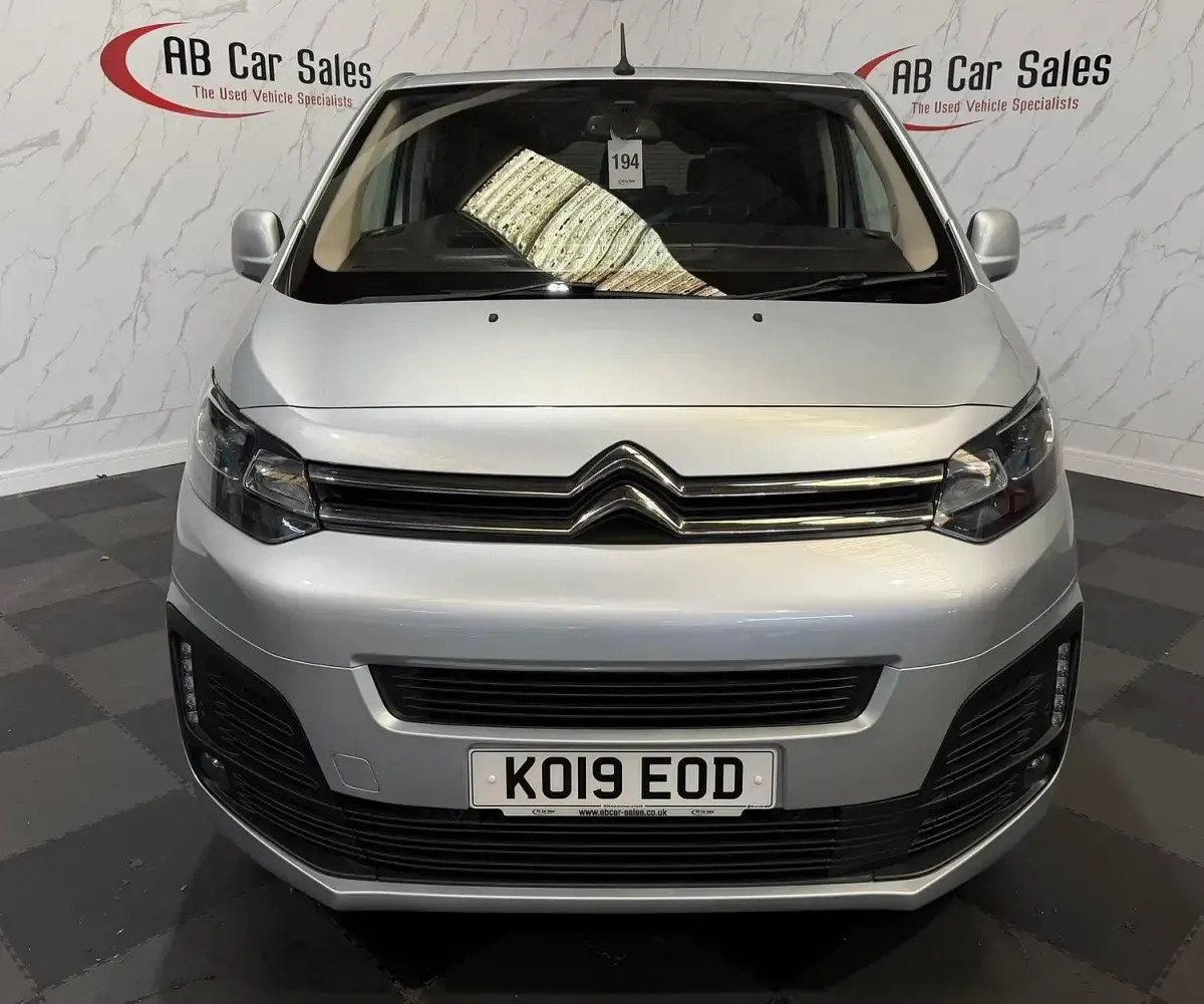 Used Citroën Spacetourer Flair 148 HP (108 kW) 2019 Silver MPV