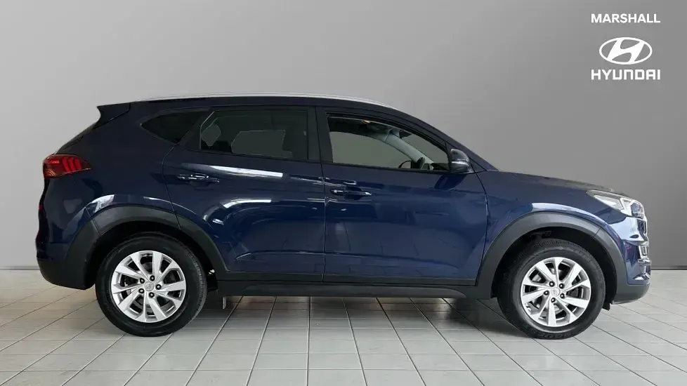 Used Hyundai Tucson SE 132 HP (97 kW) 2019 Blue SUV