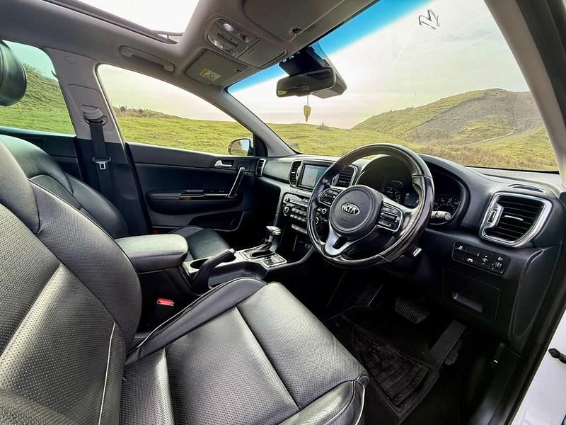 Begagnad Kia Sportage 139 HK (102 kW) 2017 Vit SUV