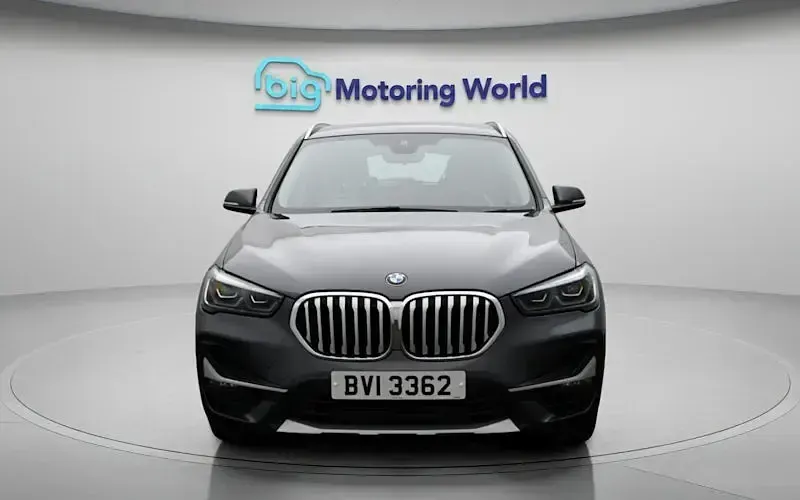 Usado BMW X1 xLine 178 CV (130 kW) 2022 Gris SUV