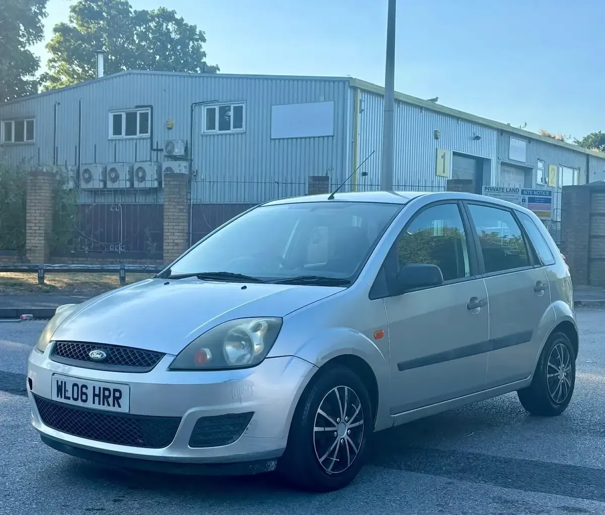Used Ford Fiesta Style 100 HP (73 kW) 2006 Silver Hatchback