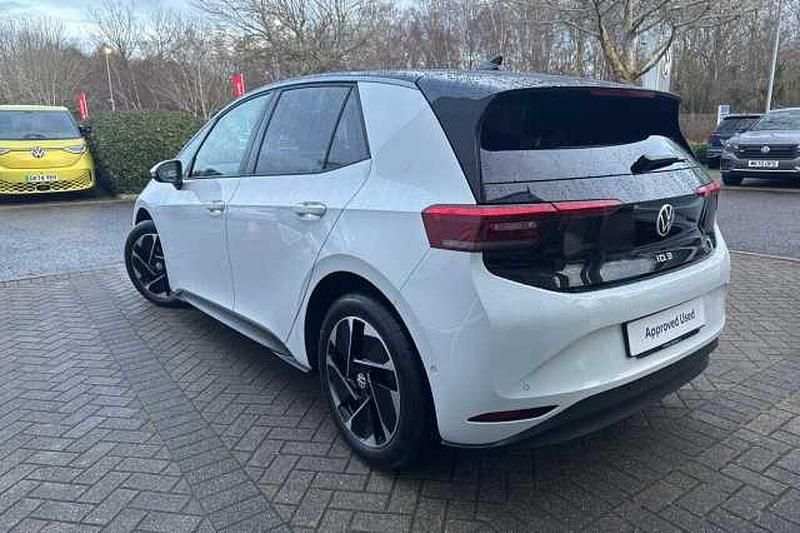 Used VW ID.3 Pro 150 kW (204 HP) 2025 White Hatchback
