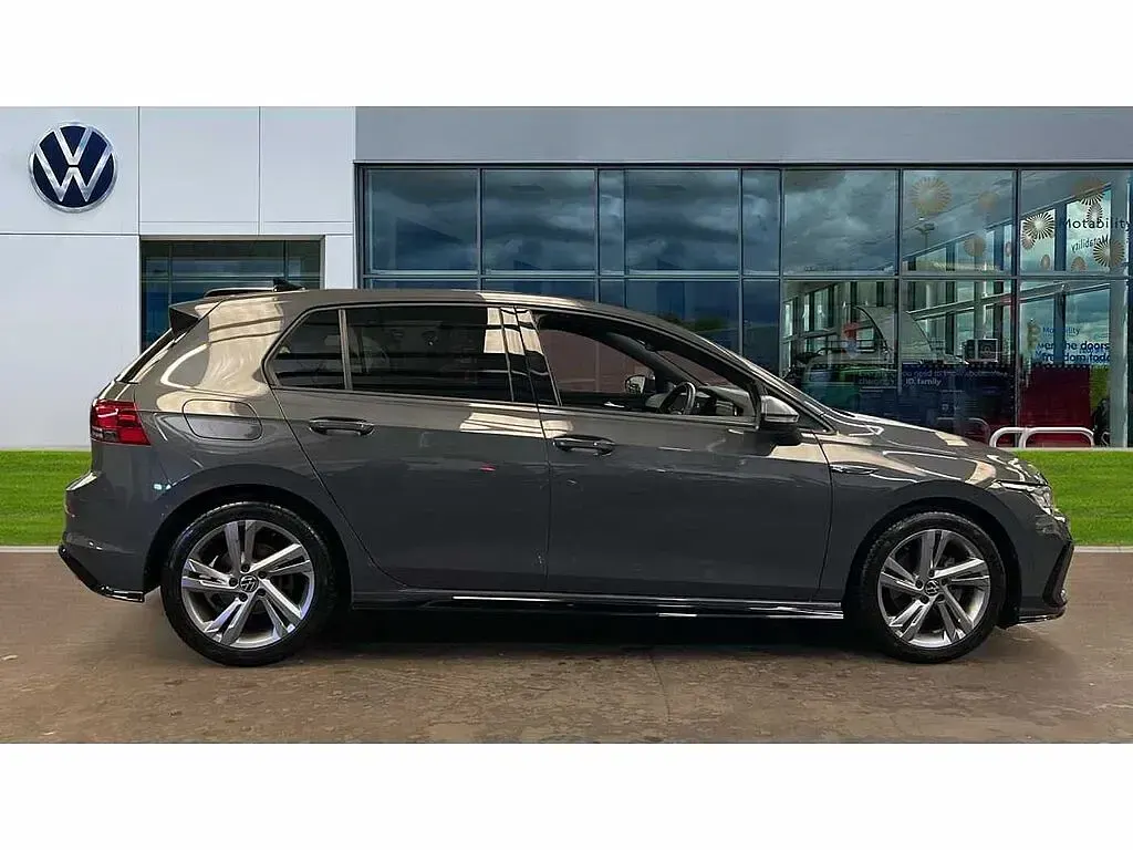 Used VW Golf VIII 150 HP (110 kW) 2022