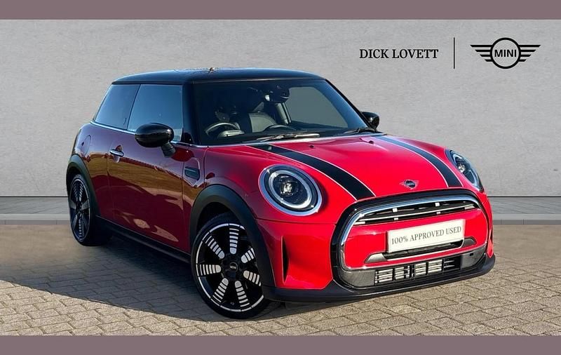 Used Mini Cooper Exclusive 134 HP (98 kW) 2023 Red Hatchback