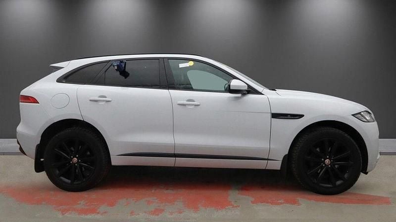 Used Jaguar F-Pace Chequered Flag 180 HP (132 kW) 2020 White SUV