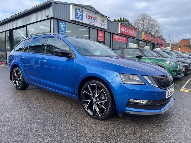 Used Skoda Octavia SportLine 150 HP (110 kW) 2019 Blue Estate