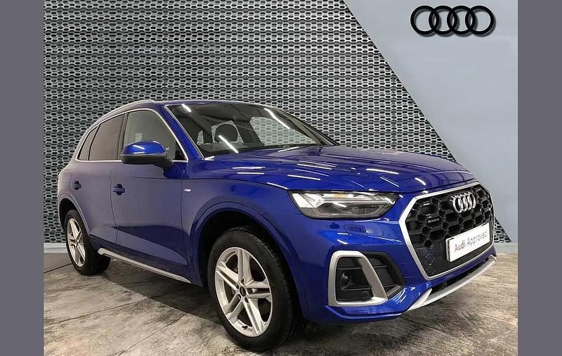 Used Audi Q5 S-Line 200 HP (147 kW) 2022 Blue SUV