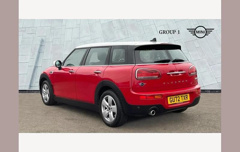 Used Mini Cooper Clubman Classic 136 HP (100 kW) 2022 Red Estate