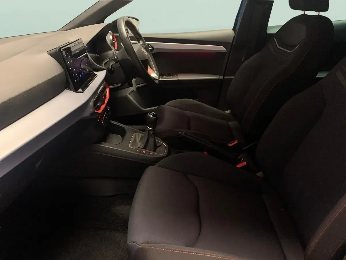 Used Seat Ibiza FR 115 HP (84 kW) 2024 Blue Hatchback