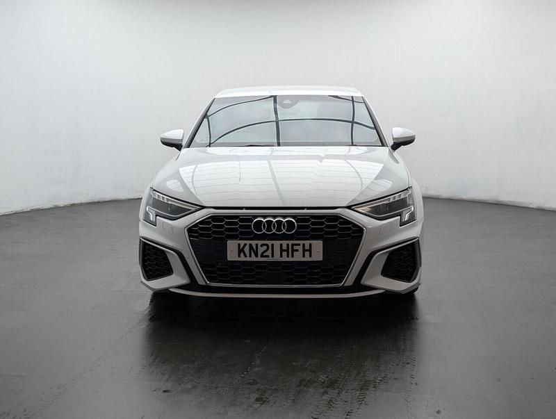 Used Audi A3 Sportback S-Line 150 HP (110 kW) 2021 White Hatchback