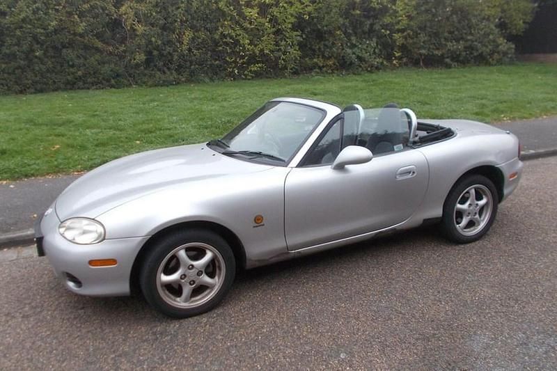 Silver Used 2004 Mazda MX5 Cabriolet | £1,790 (Fair price) - Image 1/1