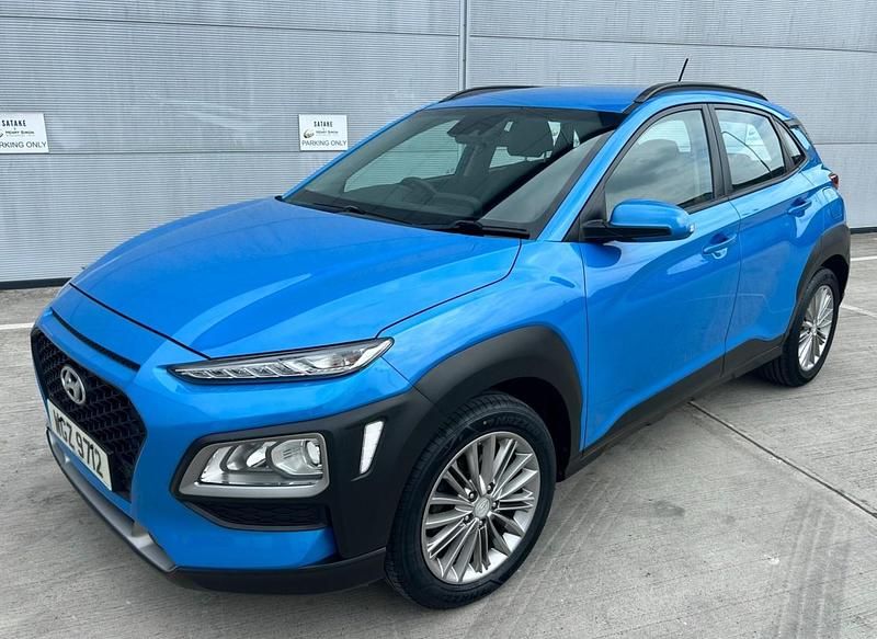 Blue Used 2018 Hyundai Kona SE SUV | £8,991 (Fair price) - Image 1/3