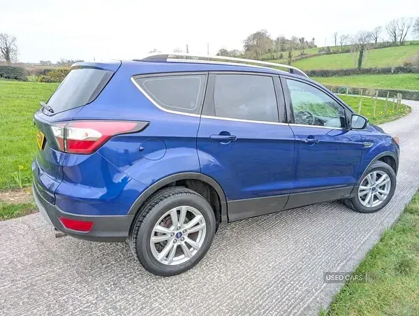 Used Ford Kuga Zetec 120 HP (88 kW) 2017 Blue SUV