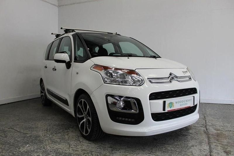 White Used 2015 Citroën C3 Picasso SELECTION MPV | £4,495 (Fair price) - Image 1/1