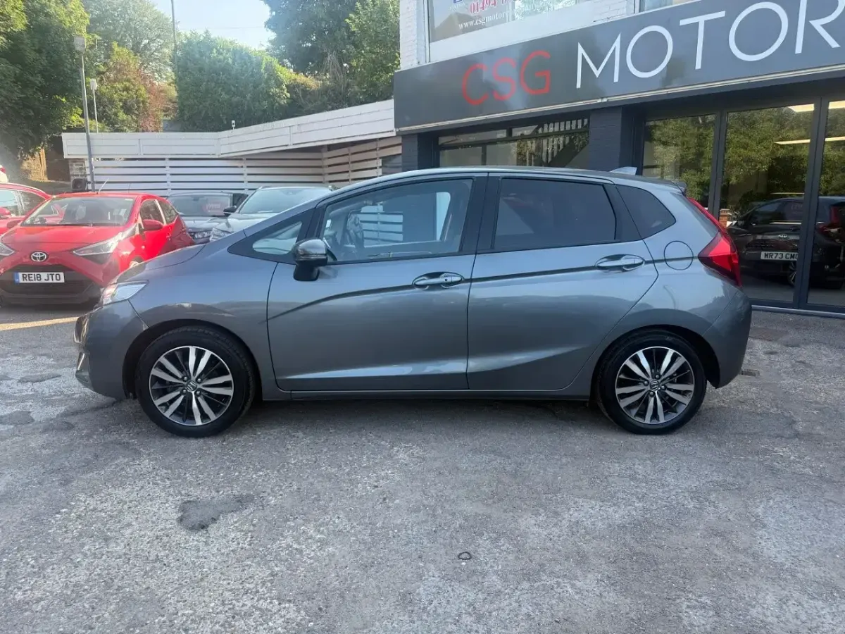 Used Honda Jazz EX 102 HP (75 kW) 2017 Grey Hatchback