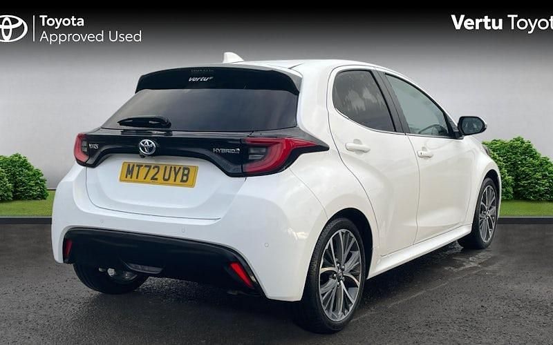 Used Toyota Yaris Hybrid 116 HP (85 kW) 2025 Hatchback