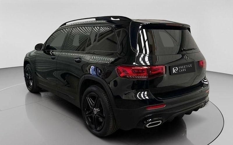Used Mercedes GLB200 AMG Line Premium 163 HP (119 kW) 2022 Black SUV