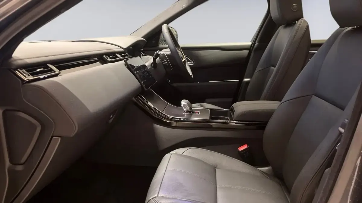 Used Land Rover Range Rover Velar SE Dynamic 2025 Grey SUV