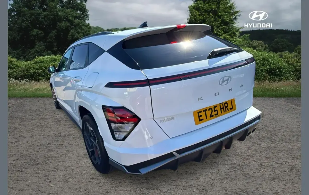 Used Hyundai Kona N Line 135 HP (99 kW) 2025 White SUV