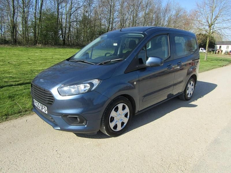 Used Ford Tourneo Courier Zetec 2020 Blue MPV