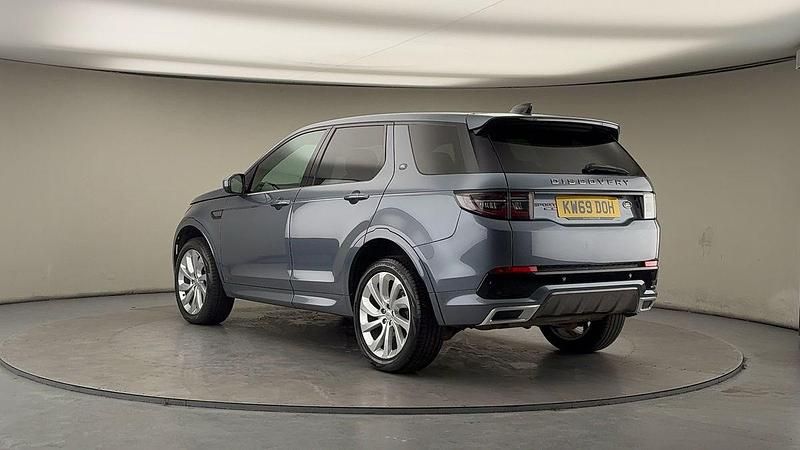 Used Land Rover Discovery Sport HSE Dynamic 250 HP (183 kW) 2019 Byron blue SUV